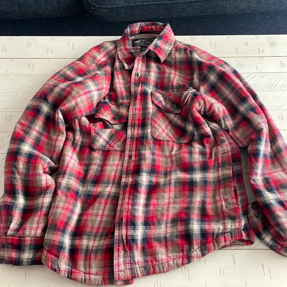 Grizzly Mountain shirt jacket, size large